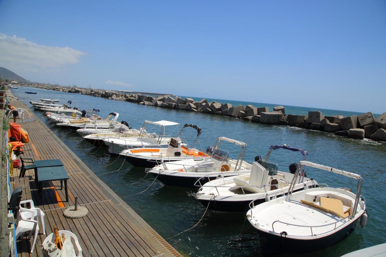 דירות Salerno Mare E Luci Deluxe מראה חיצוני תמונה