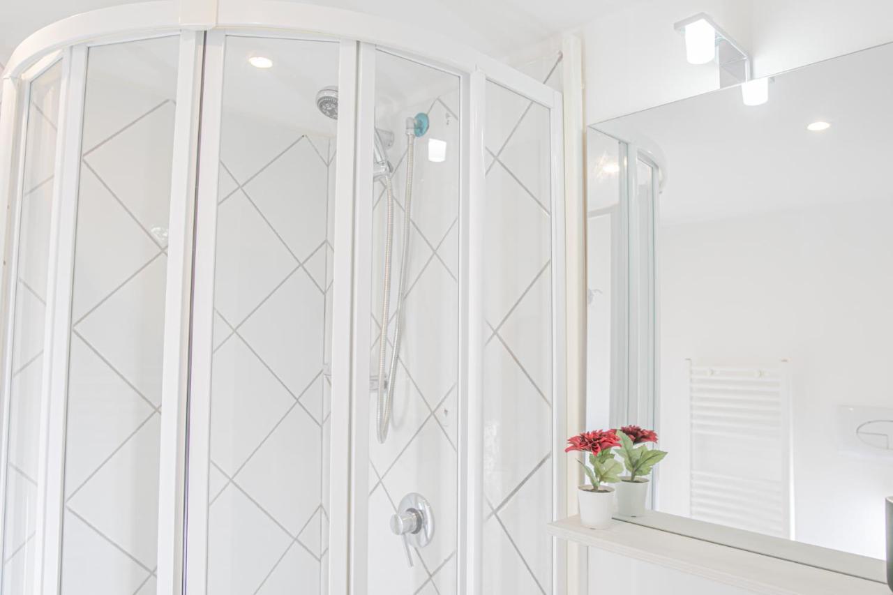 דירות Salerno Mare E Luci Deluxe מראה חיצוני תמונה